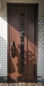 玄関ドアで光熱費を節約する方法