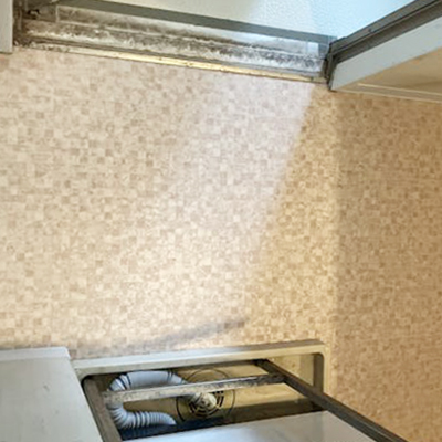 福岡市中央区Ｅ様邸　洗面床張替リフォーム工事