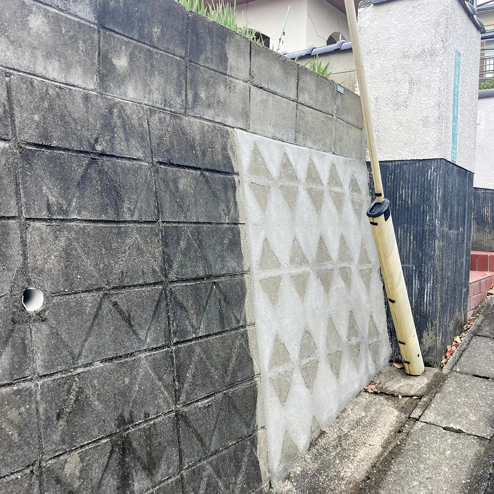 まずは、モルタルで爆裂を補修します。