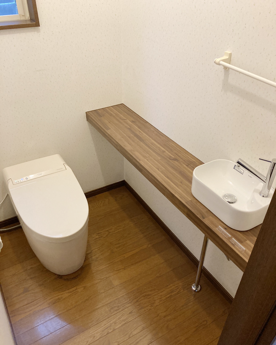 福岡県福岡市東区　E様邸　トイレ交換リフォーム工事