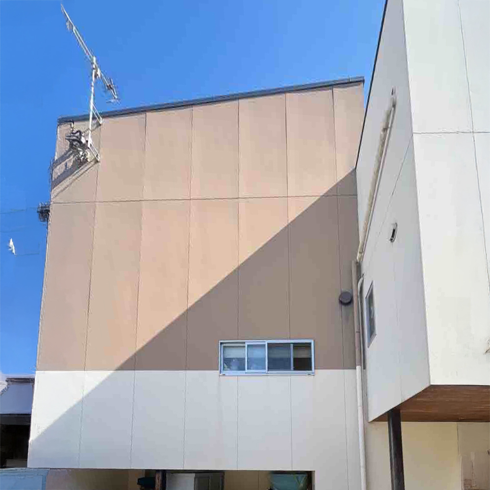 経年劣化で、防水が切れている状態でした。