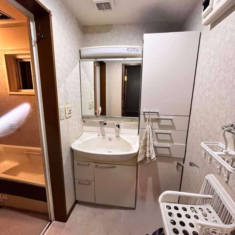 リフォーム前の洗面台