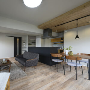 福岡市東区　ファミリーモダンスタイル　マンションリノベーション施工事例