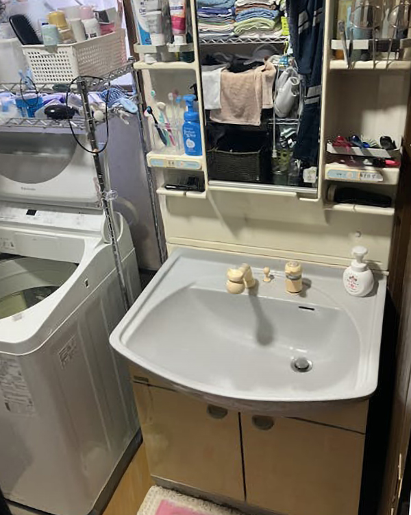 止水栓からの水漏れがきっかけでした。