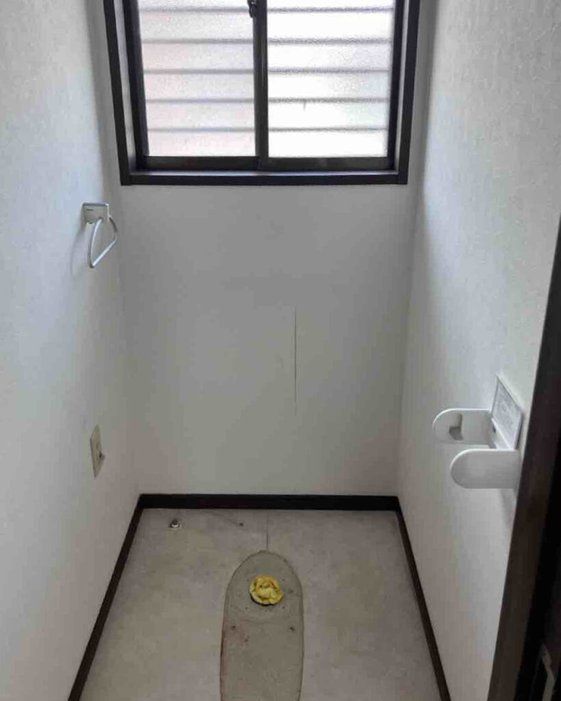 施工中トイレ②