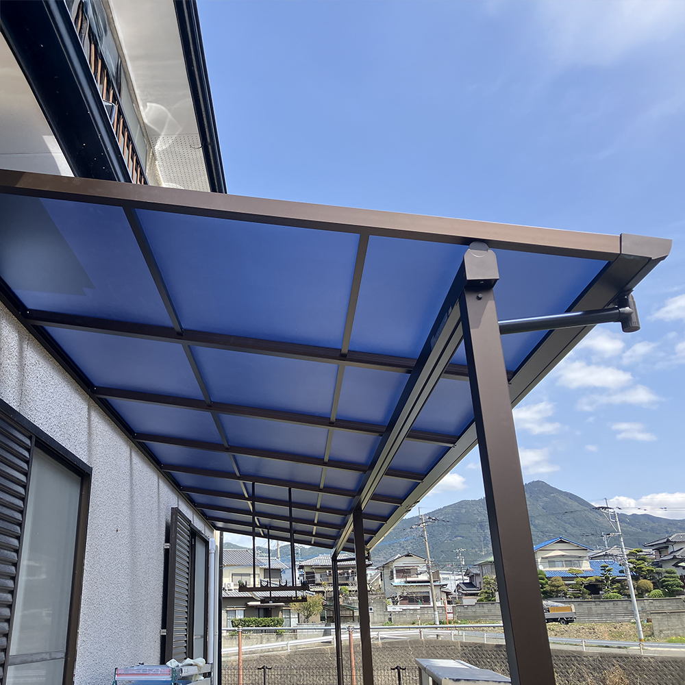 糟屋郡宇美町　ベランダ屋根交換リフォーム工事｜YKKAP：ソラリア屋根Ｆ型
