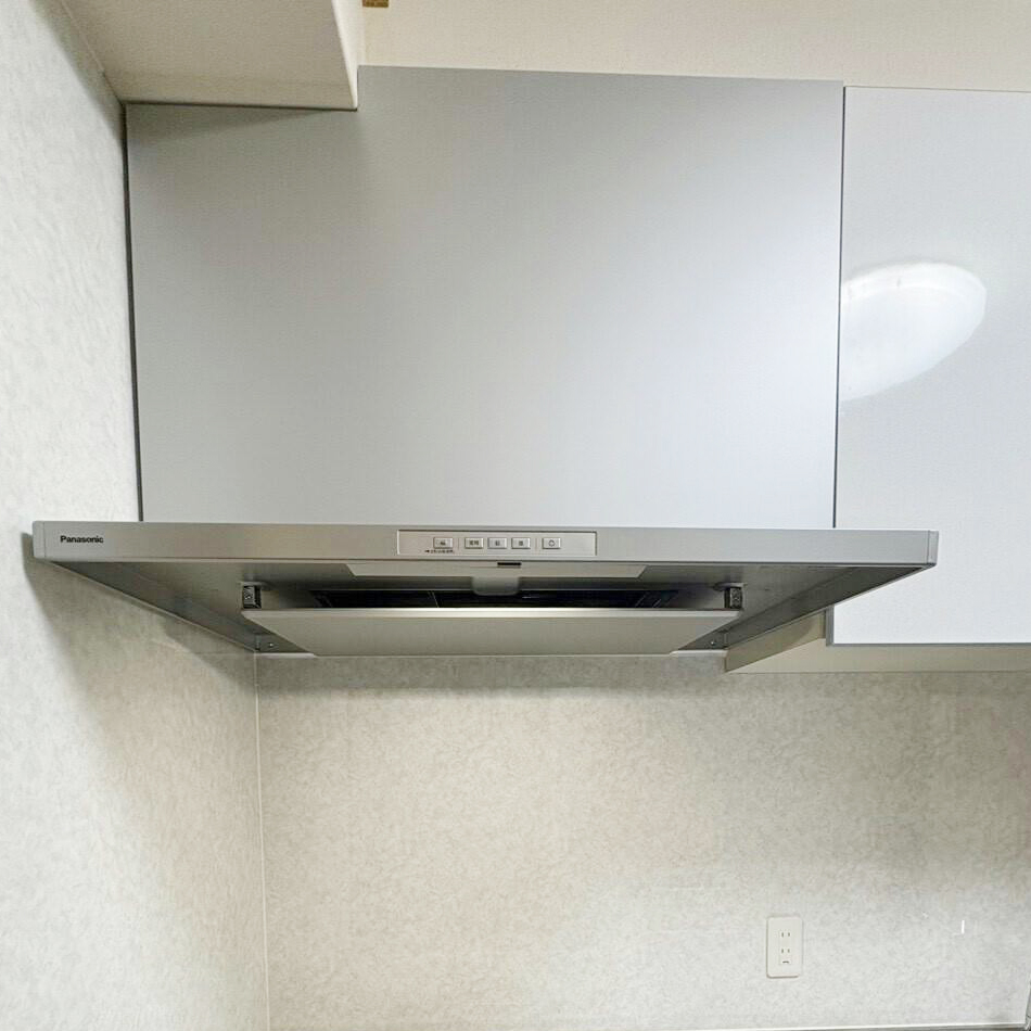 福岡県福岡市城南区　Ａ様邸　レンジフード交換リフォーム工事