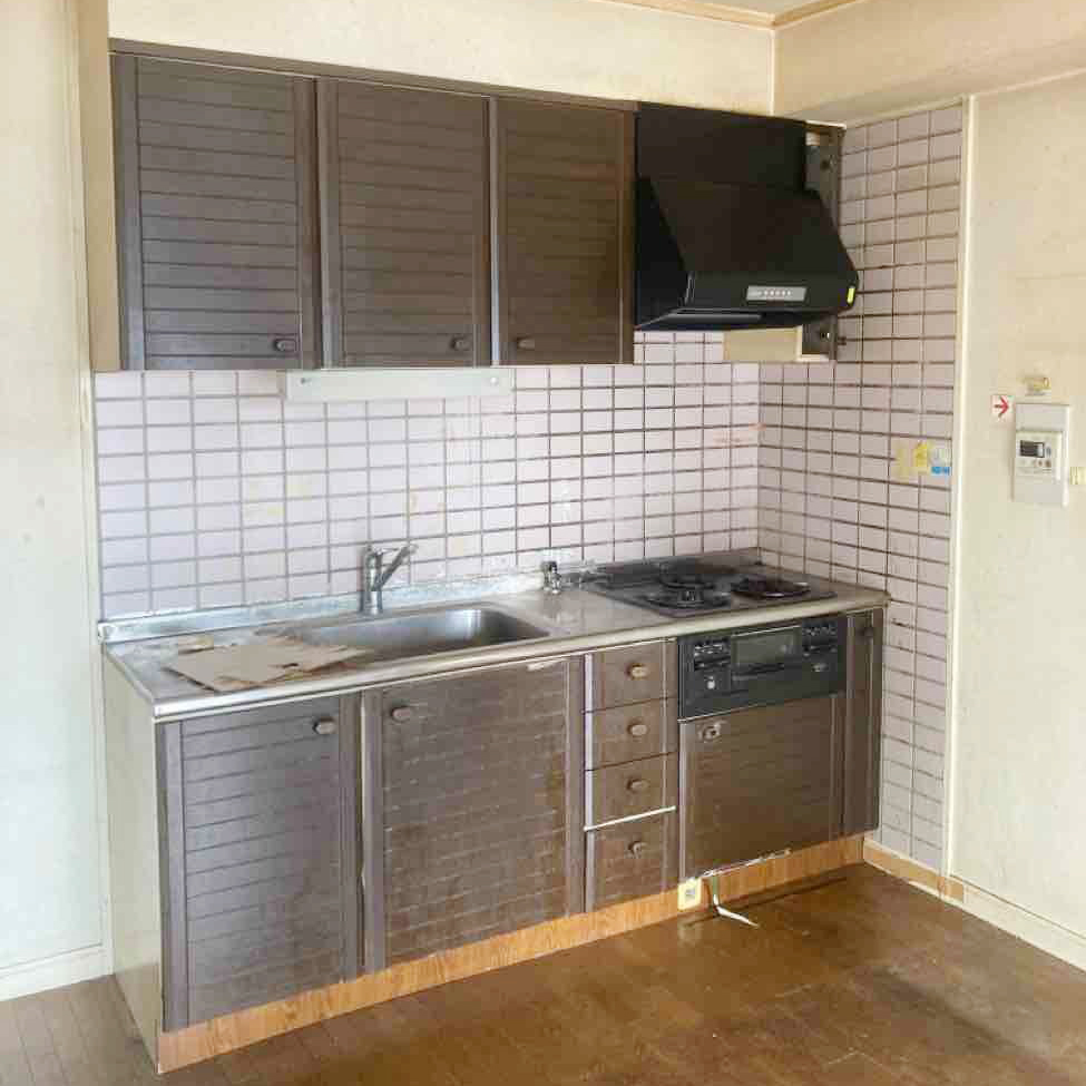 中古マンションを購入。入居するにあたり、水廻りの設備や内装を一新することに。