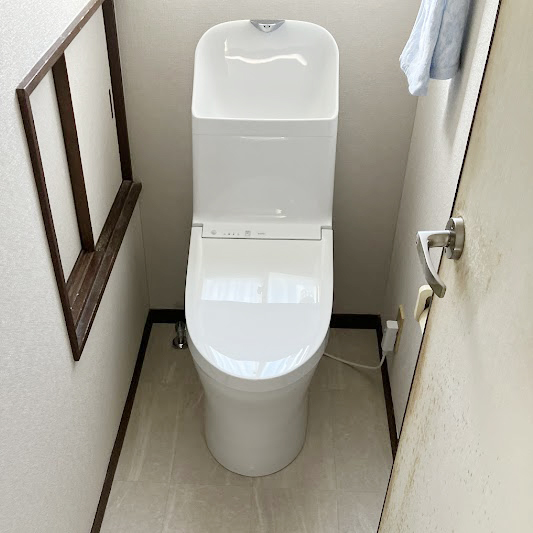 福岡県宗像市　Ｉ様邸　トイレ交換・内装リフォーム工事
