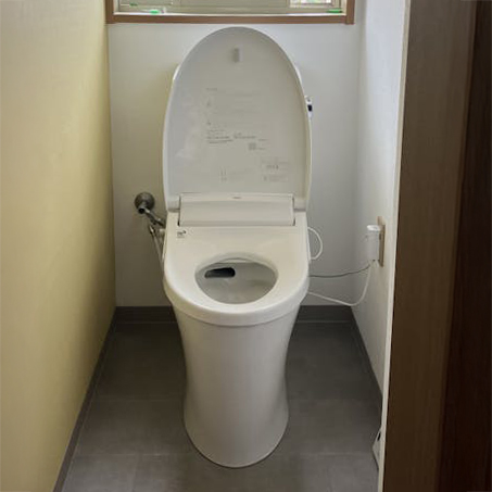 宗像市Ｔ様邸　トイレ交換リフォーム工事｜LIXIL「アメージュ」