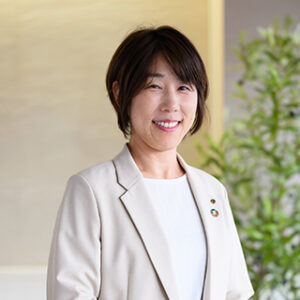平井 麻桃花