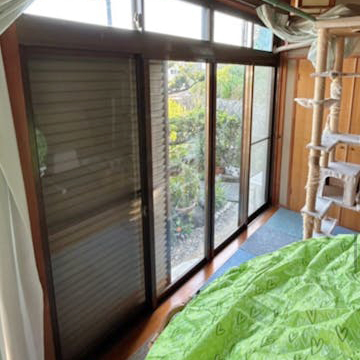 寒さと結露に悩まされておられました。