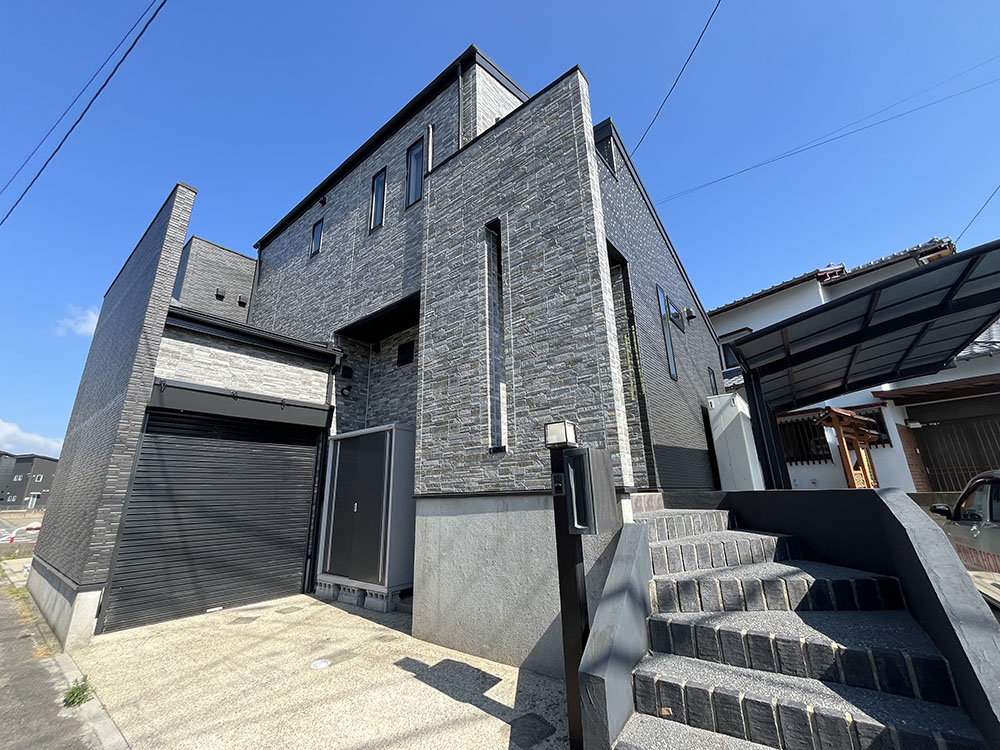 福岡県福岡市東区　Ｔ様邸　外壁塗装・屋根カバーリフォーム工事