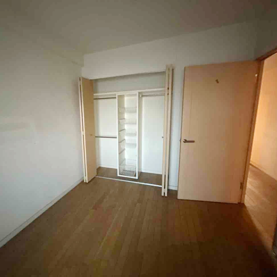 リノベーション前の個室。