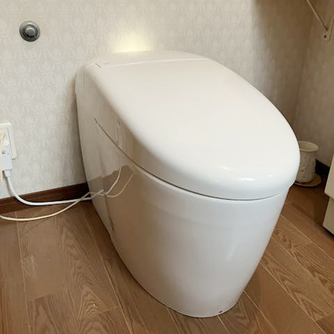 福岡市東区Ｔ様邸　トイレ交換リフォーム工事｜TOTOネオレストＲＳ２