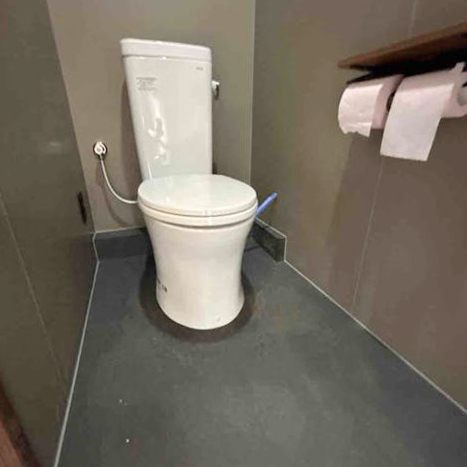 福岡市博多区Ｋ株式会社　トイレ交換リフォーム工事｜和式便座から洋式トイレへ