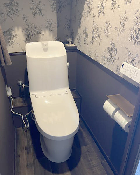 福岡県福津市Ａ様邸　トイレ交換リフォーム工事｜LIXIL：アメージュ